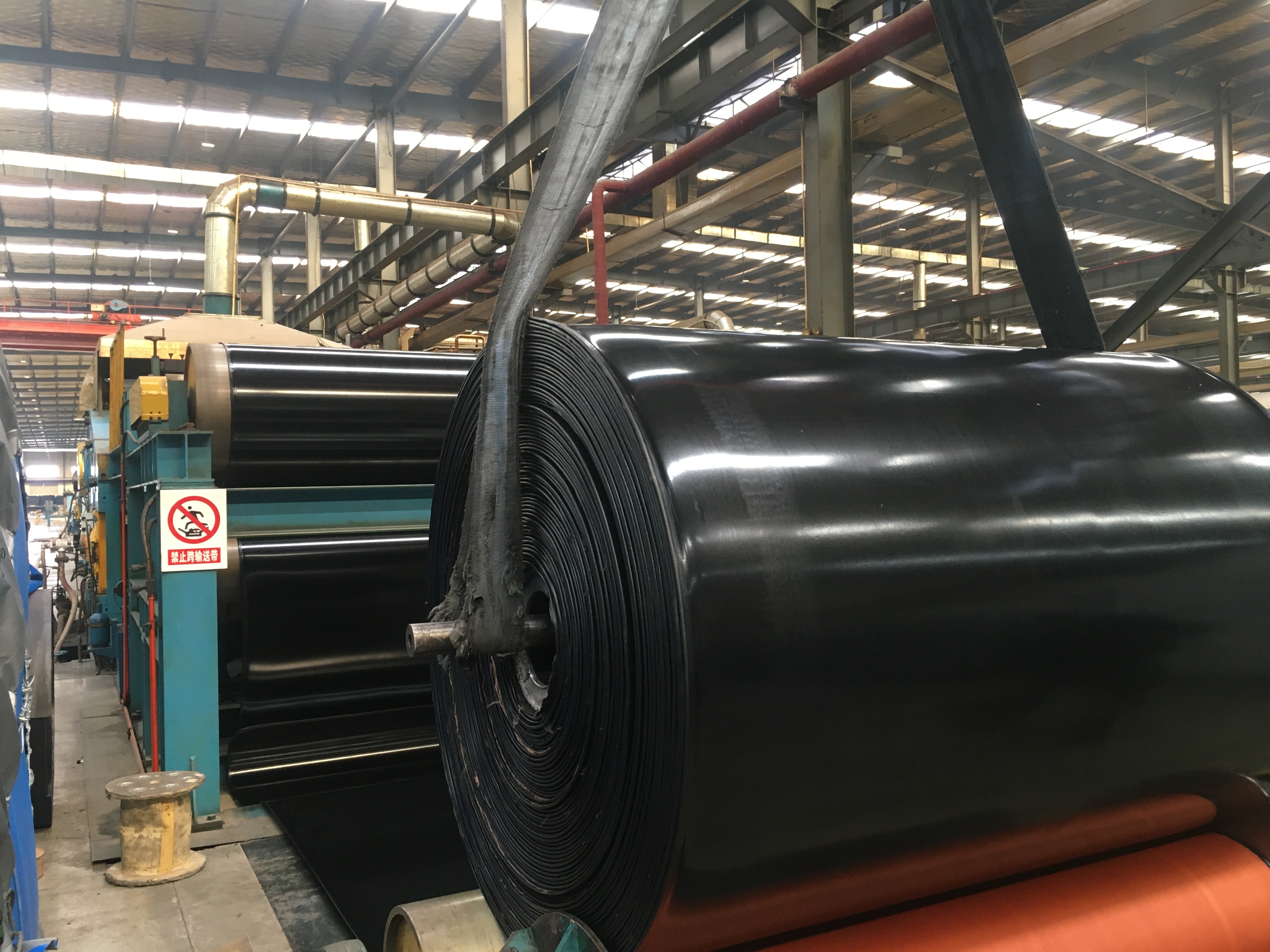 Repair of general damage to conveyor belts Repair of general damage to conveyor belts